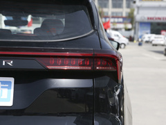 2024款 冠军版 1.5T 手动冠军 7座