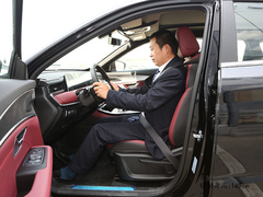 2024款 冠军版 1.5T 手动冠军 7座