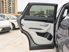 2024款 EV 520km领航荣耀版 