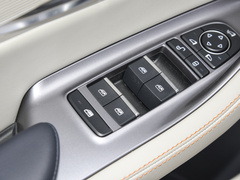 2024款 EV 520km领航荣耀版 