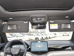 2024款 EV 520km领航荣耀版 