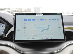 2024款 EV 520km领航荣耀版 