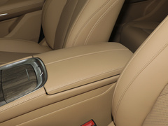 2024款 荣耀版 1.5L DE-i 100KM畅享型 7座