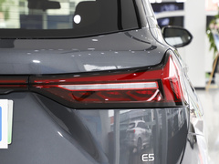 2024款 荣耀版 1.5L DE-i 100KM尊享型 5座