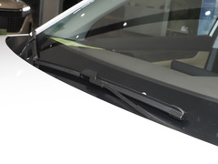 2024款 荣耀版 1.5L DE-i 100KM尊享型 7座