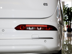 2024款 荣耀版 1.5L DE-i 100KM尊享型 7座