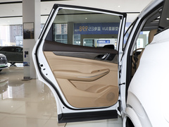 2024款 荣耀版 1.5L DE-i 100KM尊享型 7座
