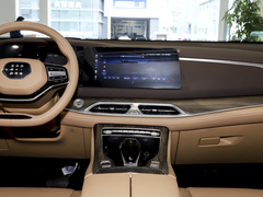 2024款 荣耀版 1.5L DE-i 100KM尊享型 7座