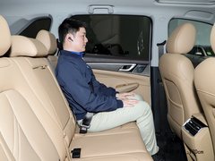 2024款 荣耀版 1.5L DE-i 100KM尊享型 7座