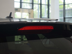 2024款 荣耀版 1.5L DE-i 100KM臻享型 5座