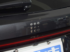 2024款 荣耀版 1.5L DE-i 100KM臻享型 5座