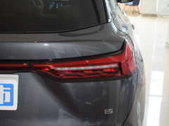 2024款 荣耀版 1.5L DE-i 100KM臻享型 5座