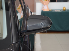 2024款 荣耀版 1.5L DE-i 100KM臻享型 5座