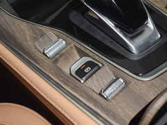 2024款 荣耀版 1.5L DE-i 100KM臻享型 5座