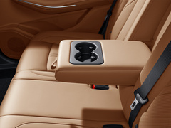2024款 荣耀版 1.5L DE-i 100KM臻享型 7座