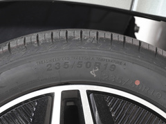 2024款 荣耀版 1.5L DE-i 100KM臻享型 7座