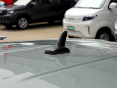 2024款 荣耀版 1.5L DE-i 100KM臻享型 7座