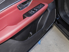 2024款 冠军版 1.6T DCT冠军ULTRA 5座