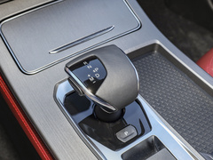 2024款 冠军版 1.6T DCT冠军ULTRA 5座