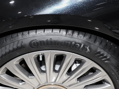 2024款 4.0T V8版