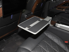 2024款 4.0T V8版