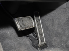 2024款 4.0T V8版