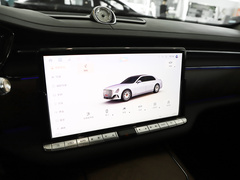 2024款 4.0T V8版