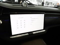 2024款 4.0T V8版