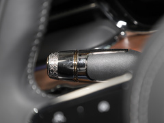 2024款 4.0T V8版