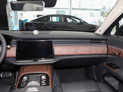 2024款 4.0T V8版