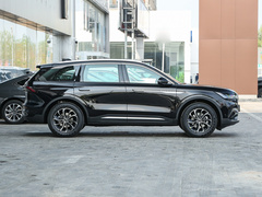 2025款 2.0T 四驱尊享版