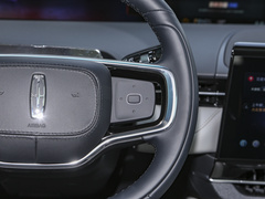 2025款 2.0T 四驱尊享版