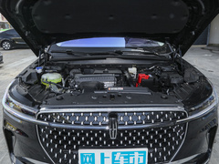 2025款 2.0T 四驱尊享版