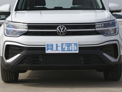 2024款 300TSI 两驱新月版