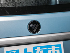 2024款 多功能版 2.0T手动 短轴平顶 后单胎5座