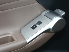 2024款 MAX 1.5T 旗舰版