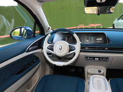 2024款 401km 豪华型