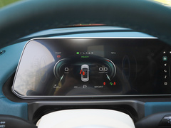 2024款 401km 豪华型