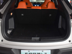 2024款 205 Plus