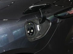 2024款 75kWh 行政签名版