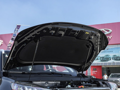2024款 1.5T 手动荣耀版