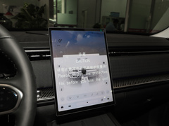2024款 都市版 1.6T 两驱豪华