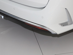 2023款 改款 PLUS 2.0T 汽油自动豪华版