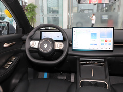 2024款 140km 插混版
