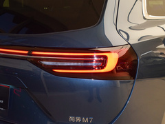 2024款 1.5T 智驾四驱Ultra版 5座