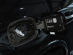 2024款 改款 GLC 300 L 4MATIC 动感型 5座