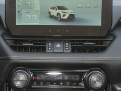2024款 双擎 2.5L E-CVT四驱尊贵版