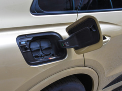 2024款 40 e-tron 冠军纪念版