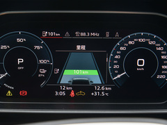 2024款 40 e-tron 冠军纪念版