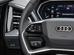2024款 40 e-tron 冠军纪念版